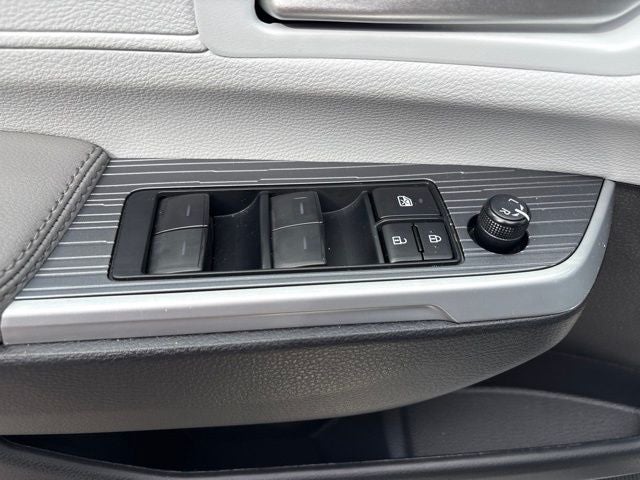2026 Toyota Sienna XLE 8 Passenger