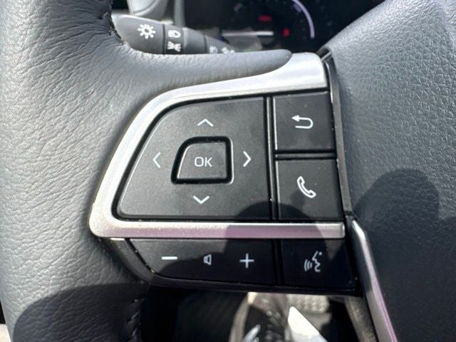 2026 Toyota Sienna XLE 8 Passenger