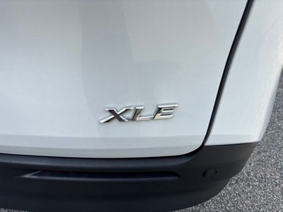 2026 Toyota Sienna XLE 8 Passenger