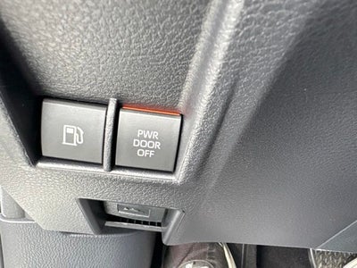 2026 Toyota Sienna XLE 8 Passenger