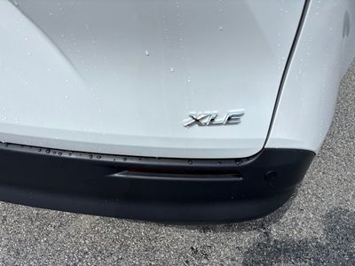 2026 Toyota Sienna XLE 8 Passenger