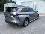 2026 Toyota Sienna XLE 8 Passenger