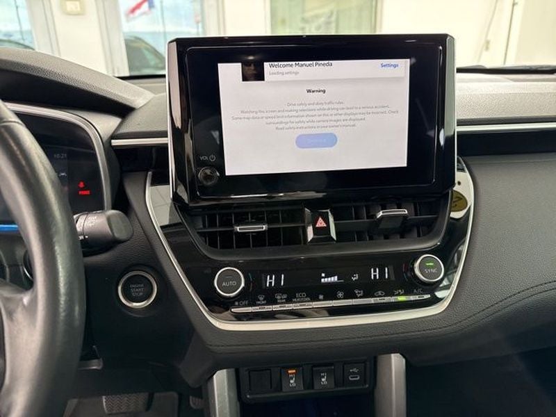 2023 Toyota Corolla Cross XLE