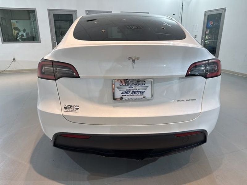 2023 Tesla Model Y Long Range