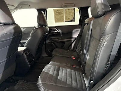 2024 Mitsubishi Outlander SE Black Edition