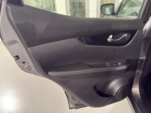 2018 Nissan Rogue Sport SV