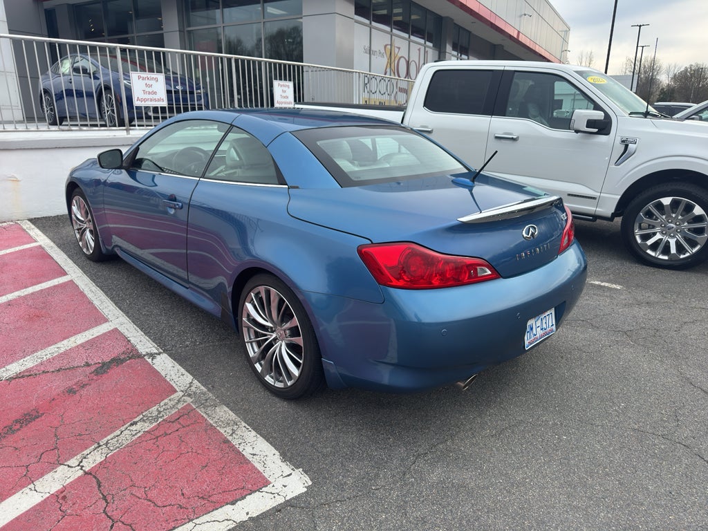 2011 INFINITI G37 BASE