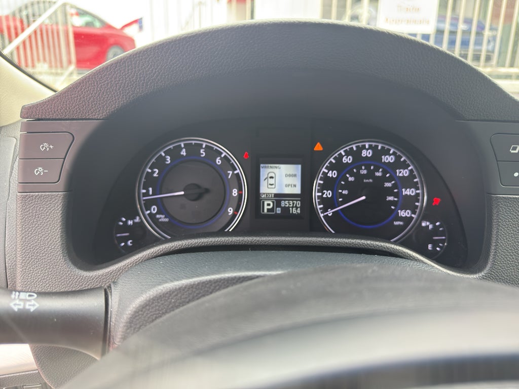 2011 INFINITI G37 BASE