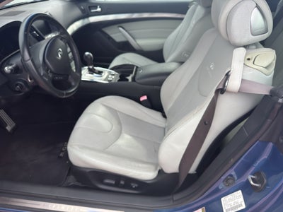 2011 INFINITI G37 BASE