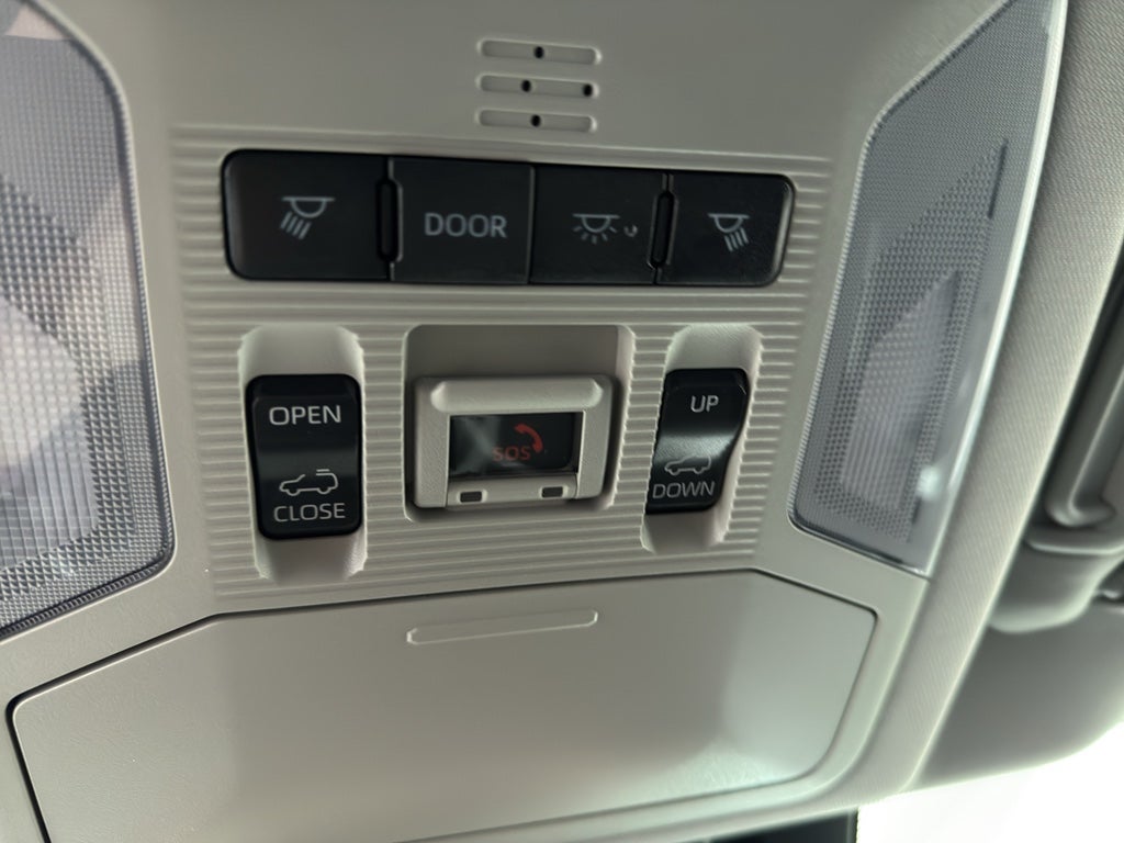 2025 Toyota RAV4 Hybrid Hybrid XLE Premium