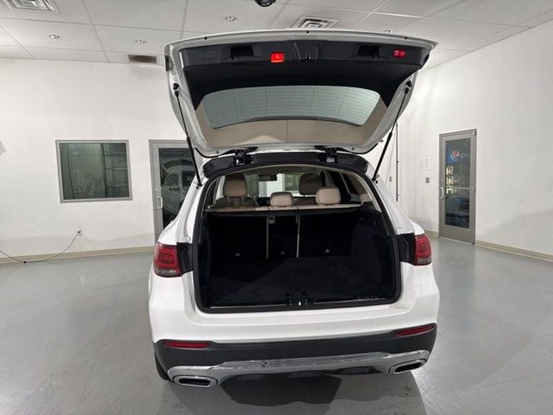 2022 Mercedes-Benz GLC 300