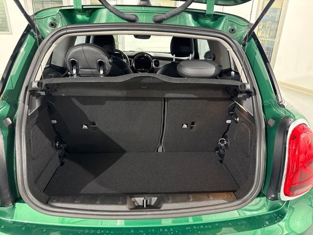 2022 MINI Cooper Oxford Edition