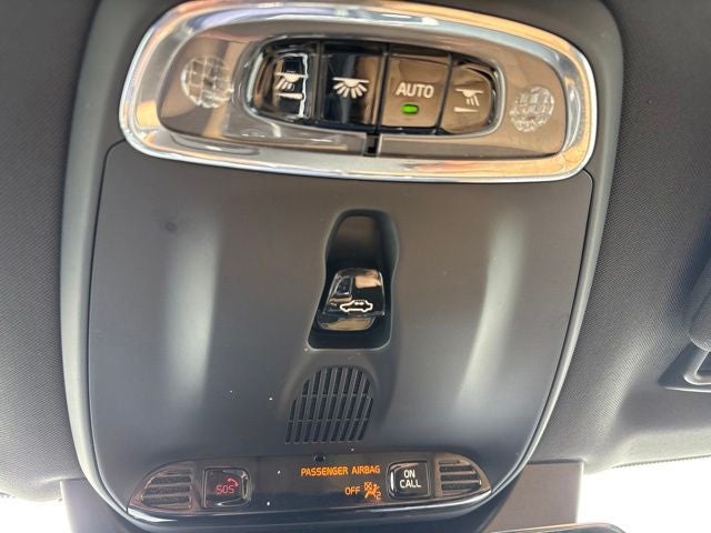 2019 Volvo XC90 T6 Momentum
