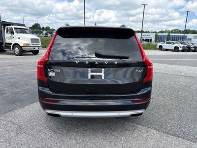 2019 Volvo XC90 T6 Momentum