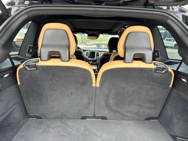 2019 Volvo XC90 T6 Momentum