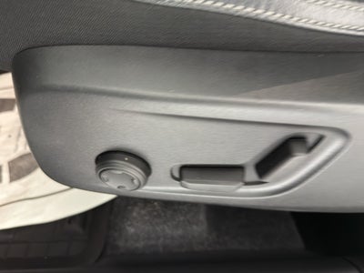 2020 Volvo XC40 Momentum